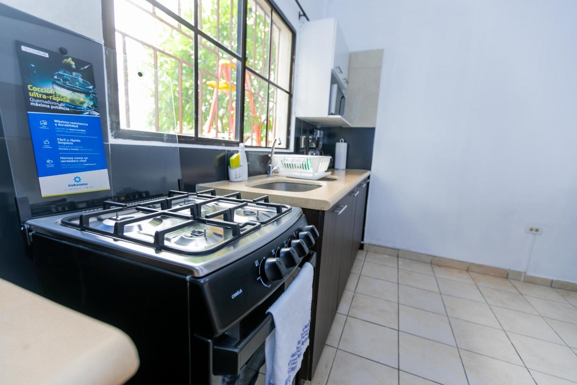 Santa Tecla Friendly House酒店 外观 照片